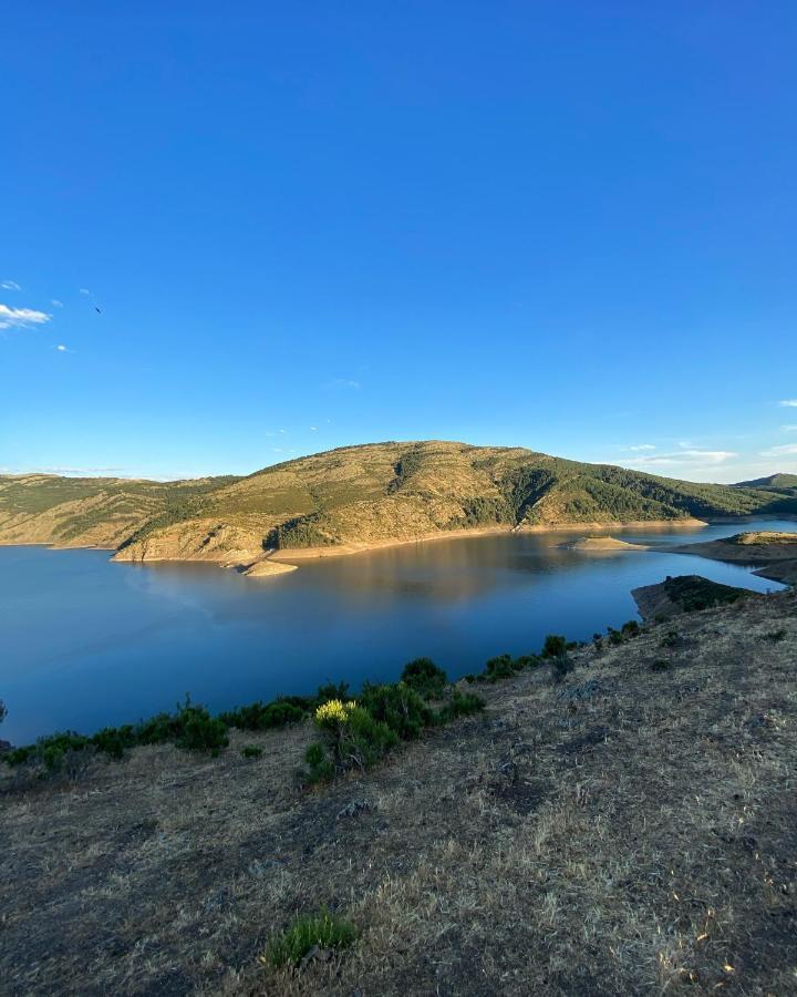 El Lago Cervera de Buitrago 外观 照片